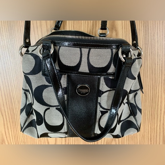 Coach Purse - Picture 2 of 6